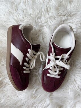 Women’s Burgundy and White Low-Top Sneakers